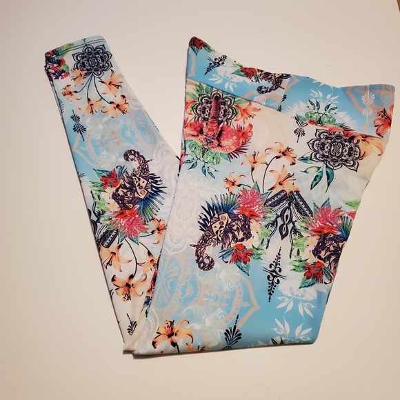 ONZIE Chaing Rai Print Yoga Leggings M/L - Picture 2 of 7